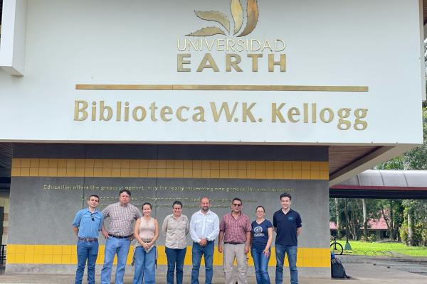 Facultad de Ciencias Agroalimentarias explora alianzas estratégicas con la Universidad EARTH